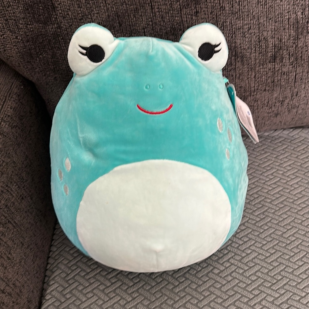 Squishmallow Novi the Frog